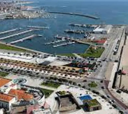 Museuflat * ポボア・デ・バルジン